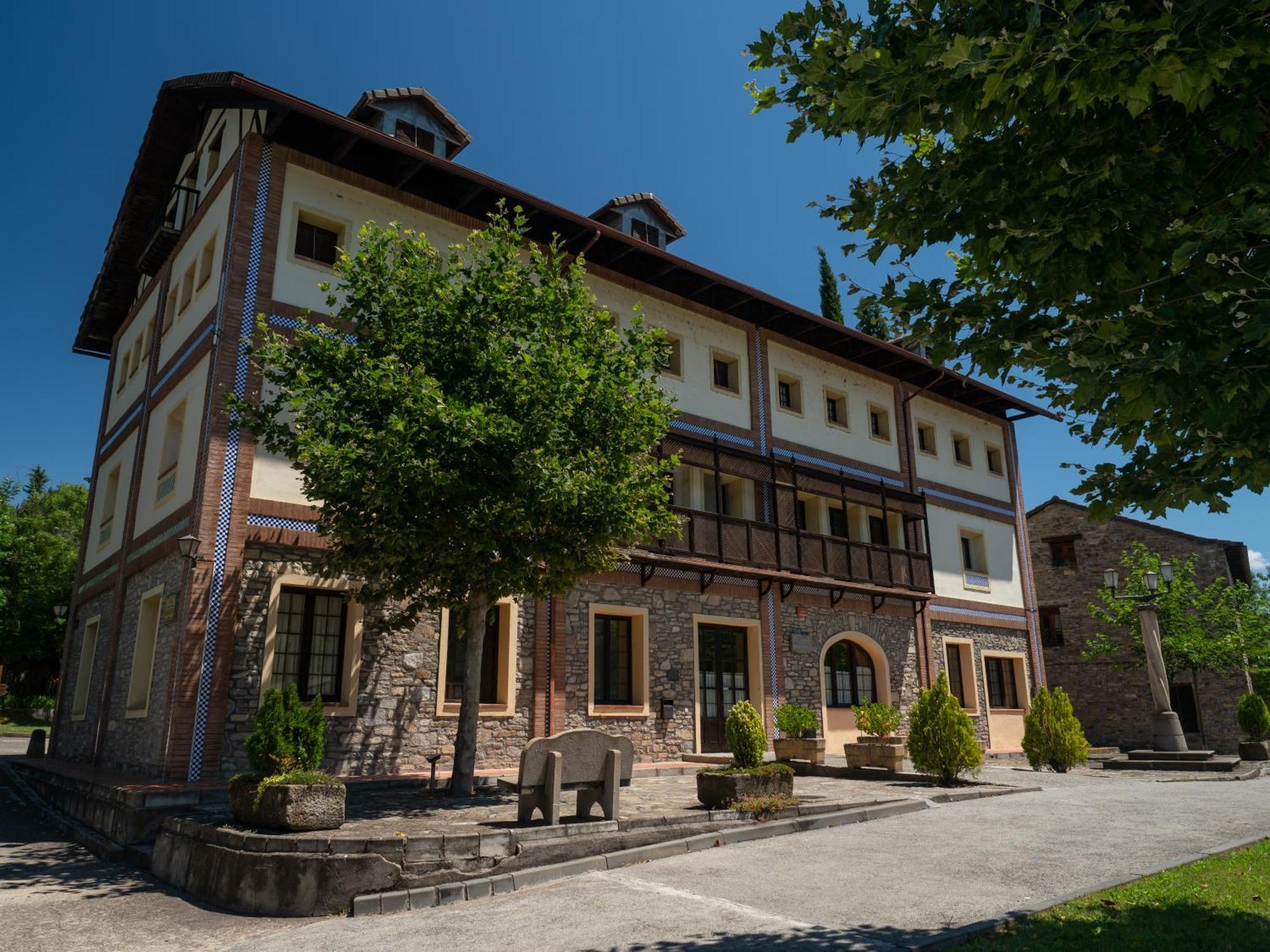 Casa Forestal Ainsa Exterior photo